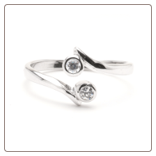 10KT White Gold Toe Ring with Double CZ